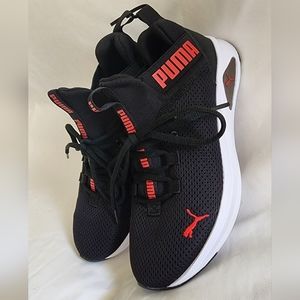 Puma Enzo 2 uncaged Sneakers black and red color.